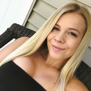 Meet your Posher, Sierra